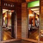 Oyo Home 90745 Desa Balqis Beach Resort