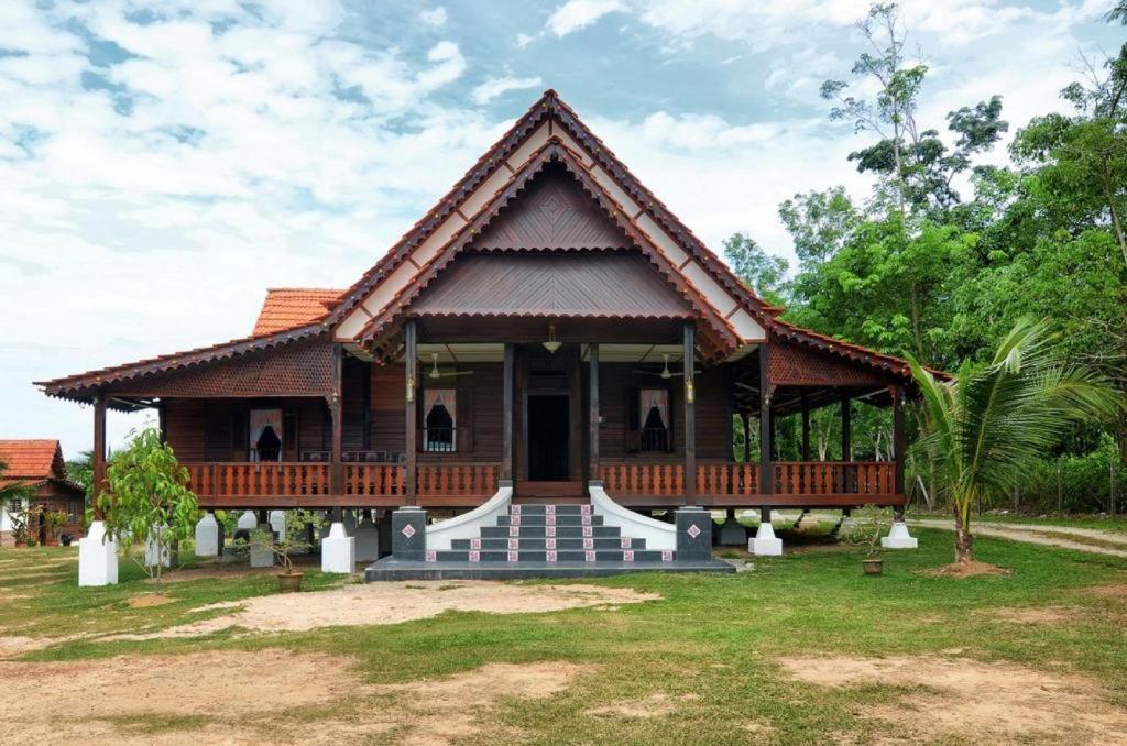 Hotel Oyo 90745 Desa Balqis 2*