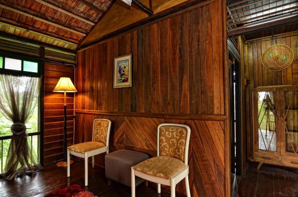 Oyo 90745 Desa Balqis Hotel